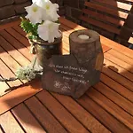 Kleine Milchbar Barrierefrei In Den Bergen Auf Dem Hof Grindelborn Daire