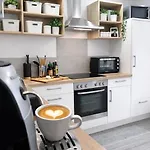 Daire Kleine Milchbar Barrierefrei In Den Bergen Auf Dem Hof Grindelborn *