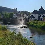 Kleine Milchbar Barrierefrei In Den Bergen Auf Dem Hof Grindelborn *
