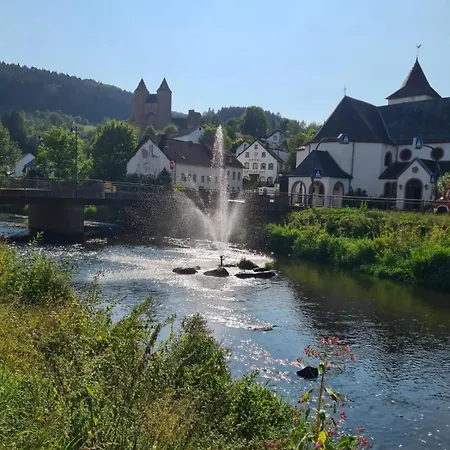 Kleine Milchbar Barrierefrei In Den Bergen Auf Dem Hof Grindelborn *