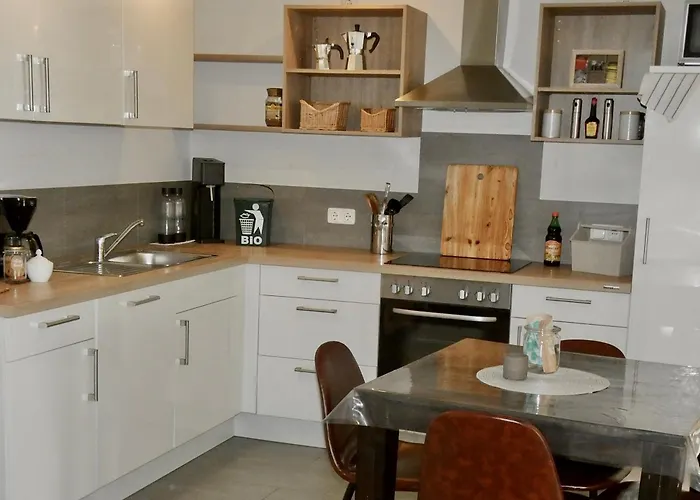 Kleine Milchbar Barrierefrei In Den Bergen Auf Dem Hof Grindelborn *