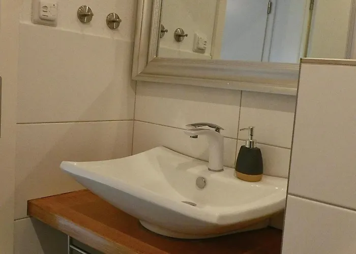 Kleine Milchbar Barrierefrei In Den Bergen Auf Dem Hof Grindelborn Mürlenbach